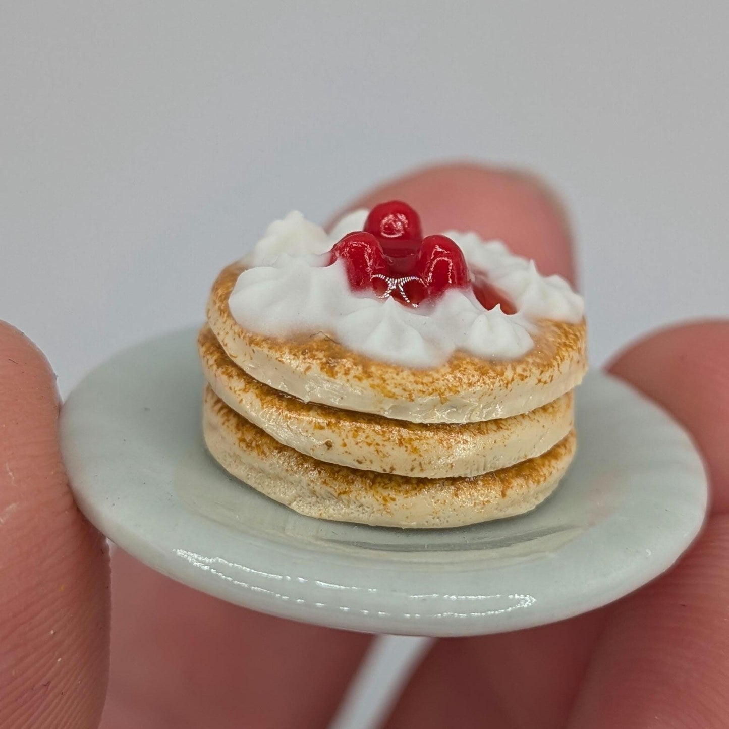Dollhouse Pancakes | 1:12 Scale Miniature Food | Handmade Polymer Clay Breakfast Sweets (Syrup, Berries, Butter)